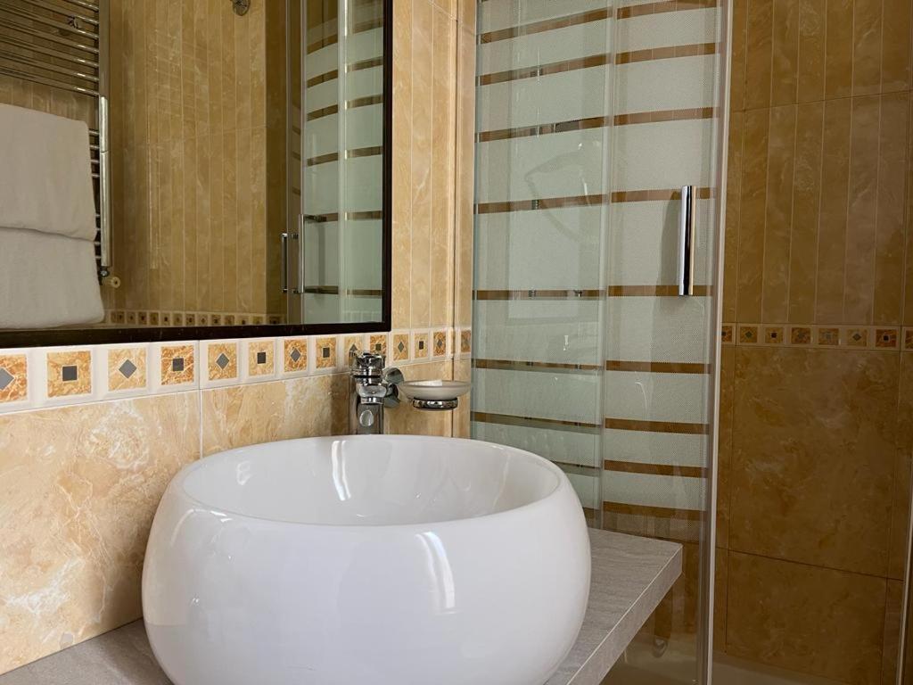 Glam Luxury Rome Hotel Exterior photo