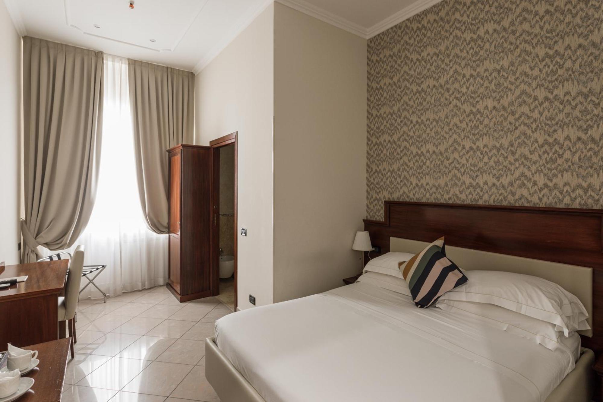 Glam Luxury Rome Hotel Exterior photo