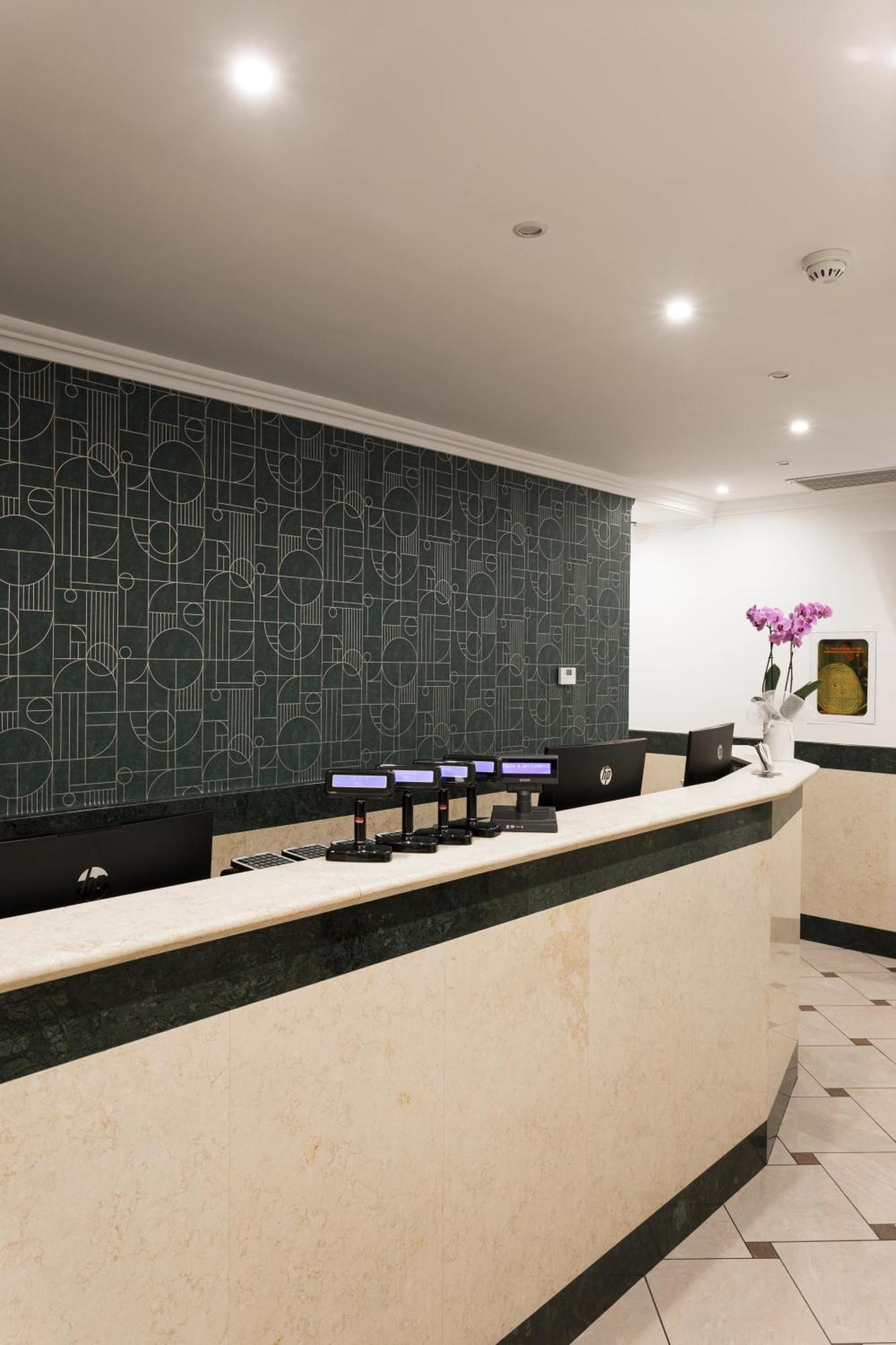 Glam Luxury Rome Hotel Exterior photo